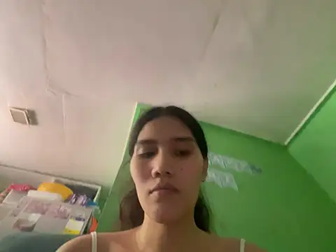 Sweetiebabe25 online show from April 26, 2026, 5:49 am