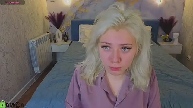 Snapshot of Kate_Krose chatting on February 2, 2026, 1:26 am Kate Krose online show from February 2, 2026, 1:26 am