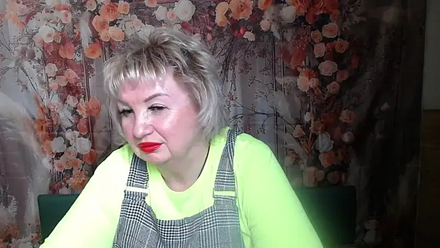 Snapshot of RenataDaster chatting on February 24, 2026, 6:09 pm RenataDaster online show from February 24, 2026, 6:09 pm