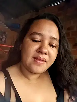 Snapshot of almacalida chatting on February 14, 2026, 12:05 pm almacalida online show from February 14, 2026, 12:05 pm