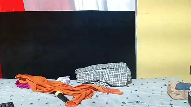 Snapshot of JinglynJuicy22 chatting on February 28, 2026, 8:36 am JinglynJuicy22 online show from February 28, 2026, 8:36 am