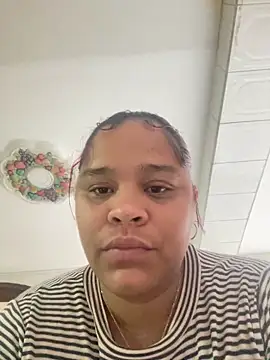 NathaliaMayson online show from April 14, 2026, 12:32 pm