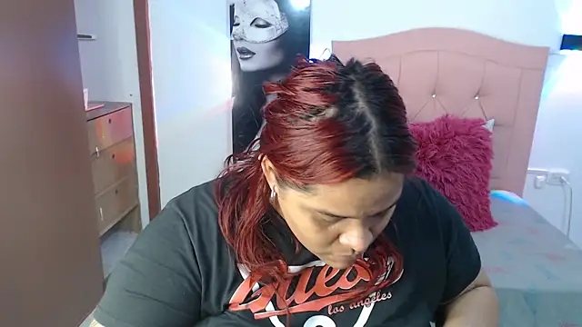 NathaliaMayson online show from April 5, 2026, 4:02 pm