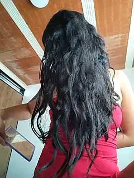 cynliu online show from April 16, 2026, 3:46 pm