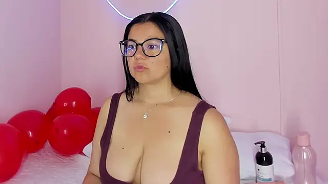 Snapshot of MiaFoxx149 chatting on February 28, 2026, 3:11 pm MiaFoxx149 online show from February 28, 2026, 3:11 pm