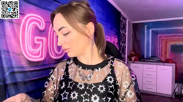 Vellora  online show from April 19, 2026, 11:00 am