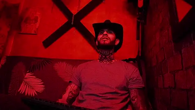 Snapshot of demonks chatting on February 19, 2026, 8:39 pm demonks online show from February 19, 2026, 8:39 pm