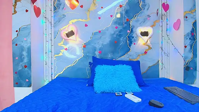 Snapshot of crystal_love08 chatting on February 26, 2026, 7:36 pm crystal love08 online show from February 26, 2026, 7:36 pm