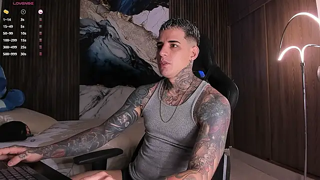 trisstann  online show from February 21, 2026, 5:15 pm