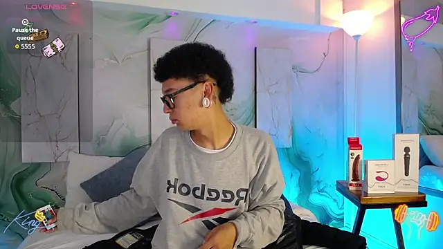 David Banks  online show from April 13, 2026, 12:42 pm