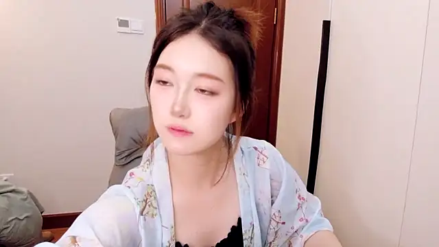 onnina online show from March 31, 2026, 8:33 pm