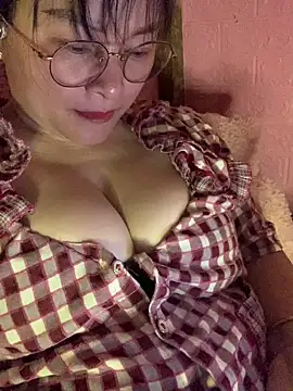 Snapshot of Star-sweet01 chatting on March 1, 2026, 2:06 pm Star-sweet01 online show from March 1, 2026, 2:06 pm