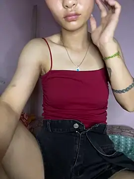 siting00 online show from May 15, 2026, 8:12 am