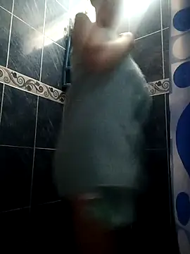 maddie-sar online show from April 6, 2026, 9:05 pm