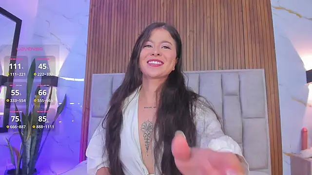 Scarlet Rosexx online show from April 18, 2026, 3:20 am