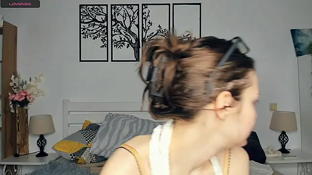 Snapshot of MalvinaTrafford chatting on February 14, 2026, 8:31 pm MalvinaTrafford online show from February 14, 2026, 8:31 pm