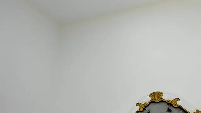 maria 09  online show from April 20, 2026, 2:47 am