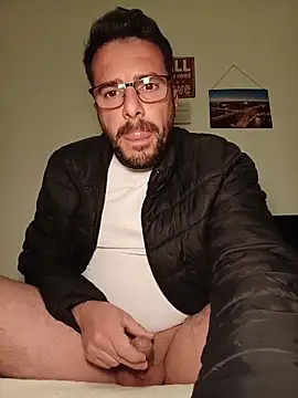 Snapshot of NatanCasad0 chatting on February 17, 2026, 9:45 pm NatanCasad0 online show from February 17, 2026, 9:45 pm