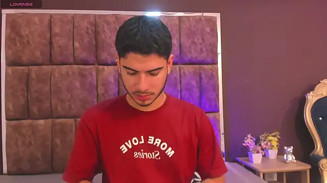 Apolo Gray online show from February 19, 2026, 6:21 am