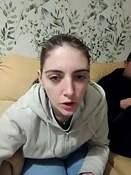 laparejaideal08 online show from March 27, 2026, 10:54 pm