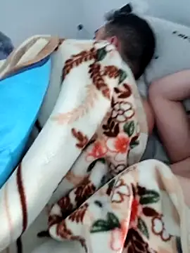 laparejaideal08 online show from March 19, 2026, 9:31 am