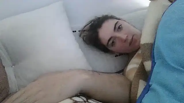 laparejaideal08 online show from February 14, 2026, 8:14 am