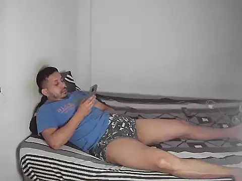 JonatanBail online show from February 8, 2026, 11:35 pm