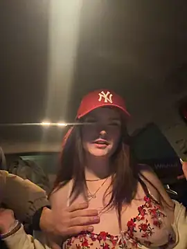 Snapshot of xBadRed chatting on February 5, 2026, 7:10 pm xBadRed online show from February 5, 2026, 7:10 pm