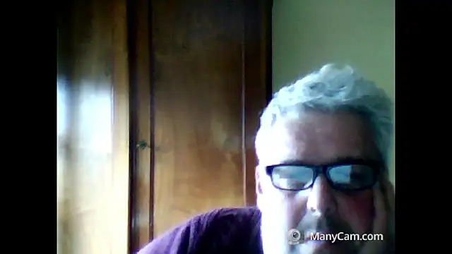 swichcassanesi online show from March 31, 2026, 1:02 pm