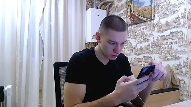 Snapshot of markbodrov chatting on April 24, 2026, 5:37 pm markbodrov online show from April 24, 2026, 5:37 pm