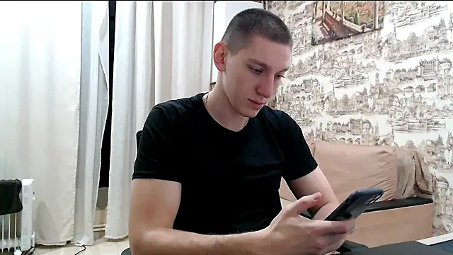 Snapshot of markbodrov chatting on May 24, 2026, 11:04 pm markbodrov online show from May 24, 2026, 11:04 pm