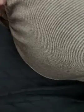 kimoanh102 online show from February 22, 2026, 12:51 pm