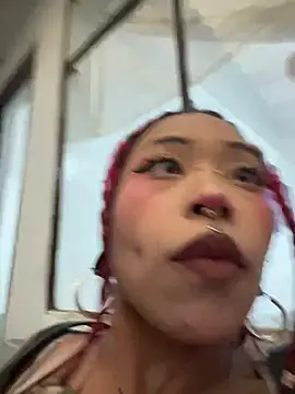 suky pou online show from March 18, 2026, 5:03 pm