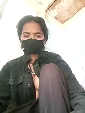 Sonali Bendre online show from March 15, 2026, 2:51 am