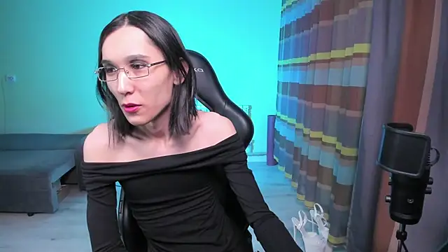 Snapshot of alison_marlowe chatting on February 8, 2026, 2:59 pm alison marlowe online show from February 8, 2026, 2:59 pm