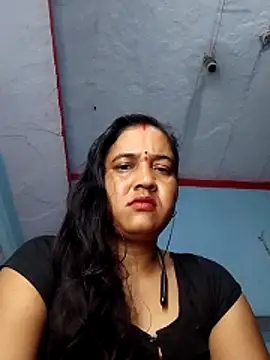 Gudid209896 online show from May 2, 2026, 4:45 pm