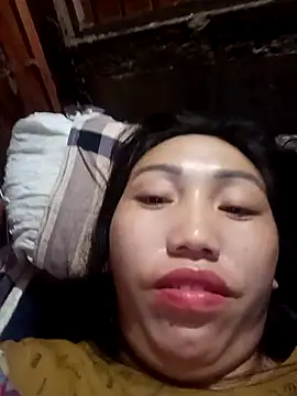 Snapshot of hot-luna- chatting on February 16, 2026, 10:18 pm hot-luna- online show from February 16, 2026, 10:18 pm