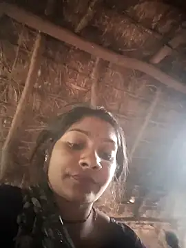 Snapshot of Hotty_raghni chatting on February 18, 2026, 2:42 am Hotty raghni online show from February 18, 2026, 2:42 am