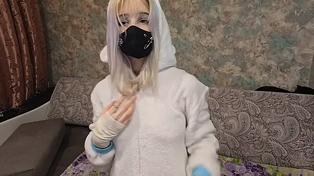 Snapshot of Yunakiss chatting on February 16, 2026, 7:45 pm Yunakiss online show from February 16, 2026, 7:45 pm