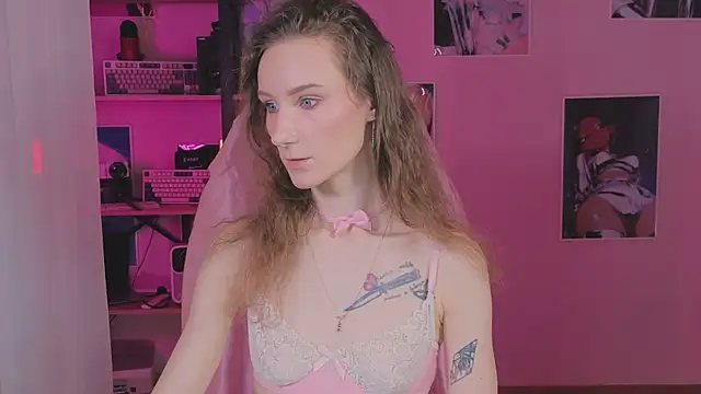 AriaLiko online show from April 12, 2026, 8:34 pm