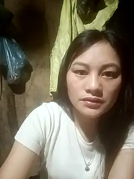 Snapshot of Momo-biki chatting on April 29, 2026, 8:59 pm Momo-biki online show from April 29, 2026, 8:59 pm