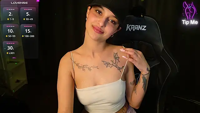 Eva Sterling  online show from April 24, 2026, 12:29 pm