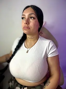 Snapshot of Miia__Taylor chatting on February 20, 2026, 3:03 am Miia Taylor online show from February 20, 2026, 3:03 am