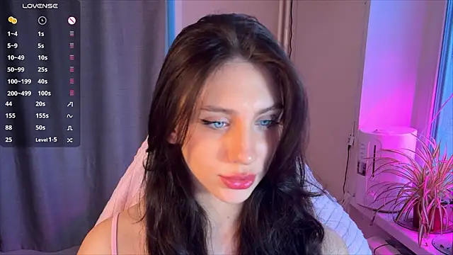 lunawho online show from March 14, 2026, 4:07 am