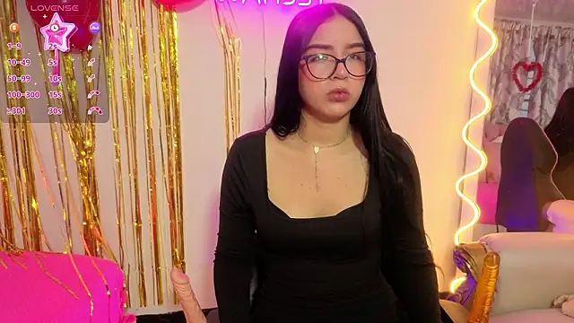 Snapshot of MILAH_TAY chatting on February 26, 2026, 11:43 am MILAH TAY online show from February 26, 2026, 11:43 am