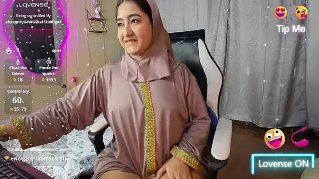 Snapshot of SamiraAwada chatting on February 21, 2026, 6:43 pm SamiraAwada online show from February 21, 2026, 6:43 pm