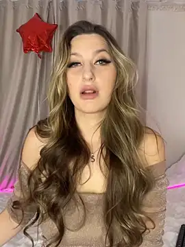 Snapshot of Alyxra chatting on February 6, 2026, 8:21 am Alyxra online show from February 6, 2026, 8:21 am