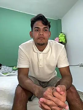 Snapshot of DavShi chatting on March 2, 2026, 8:27 pm DavShi online show from March 2, 2026, 8:27 pm