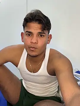 Snapshot of DavShi chatting on February 21, 2026, 8:11 pm DavShi online show from February 21, 2026, 8:11 pm