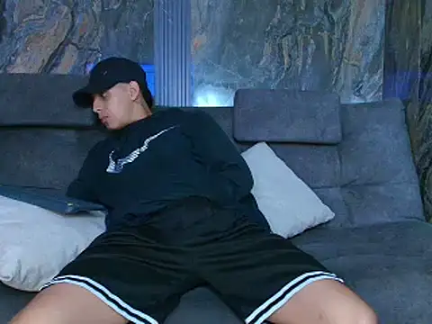 Noah Blackk online show from February 23, 2026, 1:23 pm